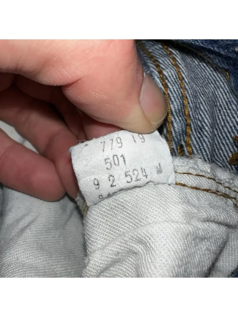 Levis 501 Vintage 80s Redline Selvedge USA XX Jeans Med Wash 32x32 Act 30x29